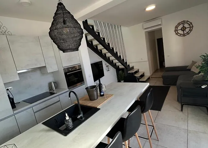 Baronessa * زادار